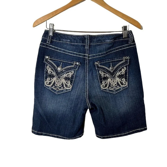 Nine West Jeans Shorts Date Night Fit 28/6 Chunky Stitching Rhinestones Bling - Picture 2 of 7